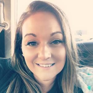 Meet your Posher, Cassandra